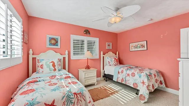 $1,995,000 | 154 Crescent Drive, Anna Maria, FL 34216