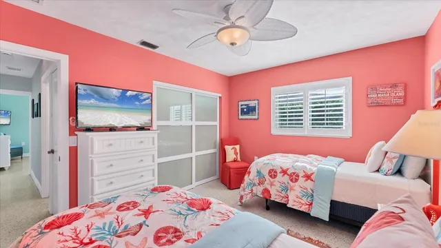 $1,995,000 | 154 Crescent Drive, Anna Maria, FL 34216