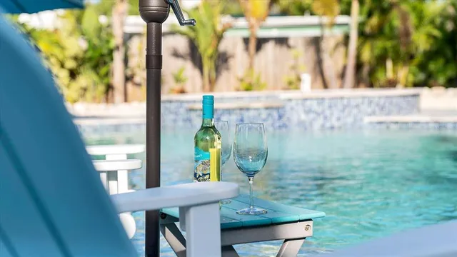 $1,995,000 | 154 Crescent Drive, Anna Maria, FL 34216