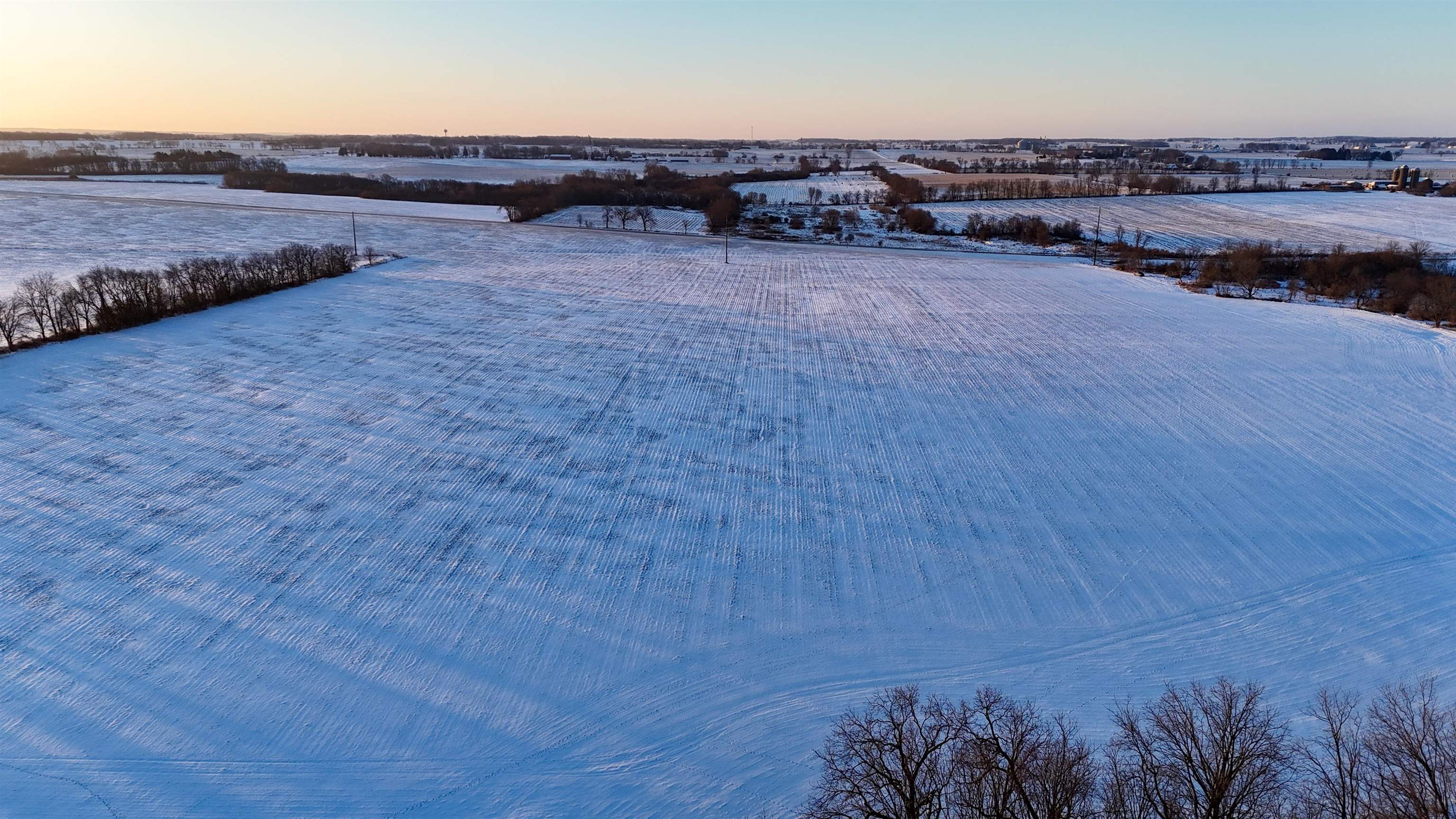 W9012 County Rd B Sharon, WI 53585 - Photo 18 of 52