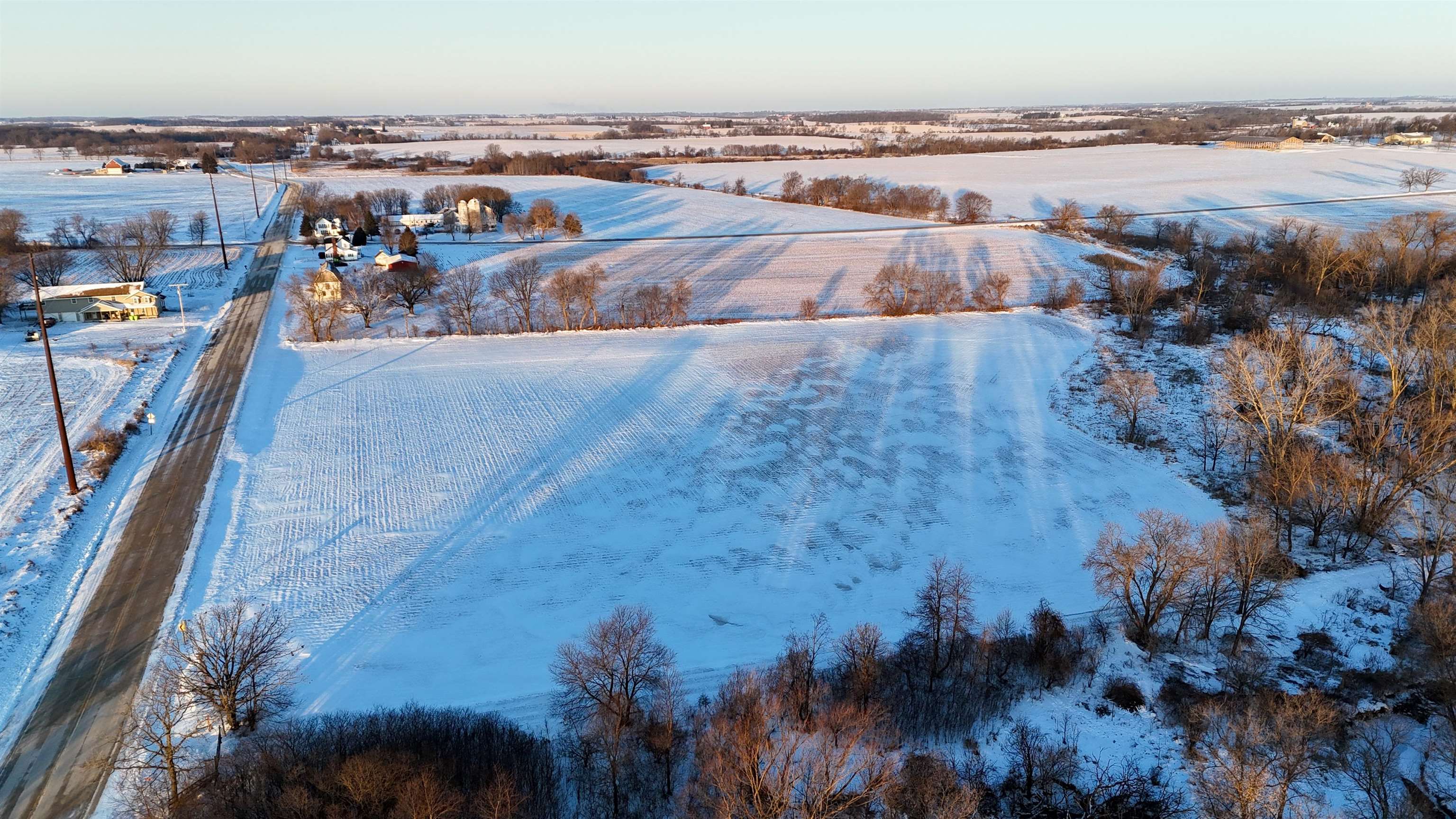 W9012 County Rd B Sharon, WI 53585 - Photo 27 of 52