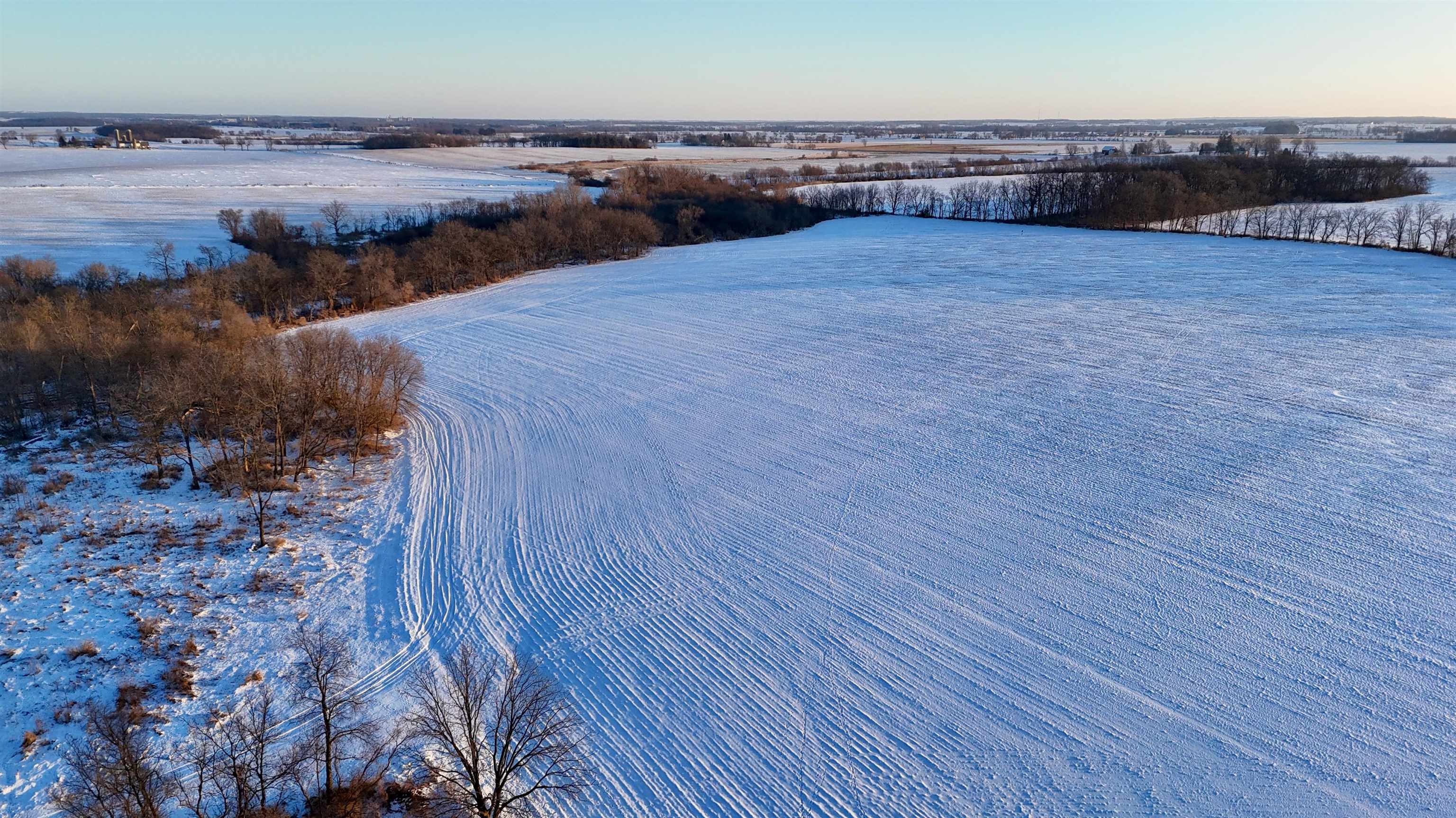 W9012 County Rd B Sharon, WI 53585 - Photo 28 of 52