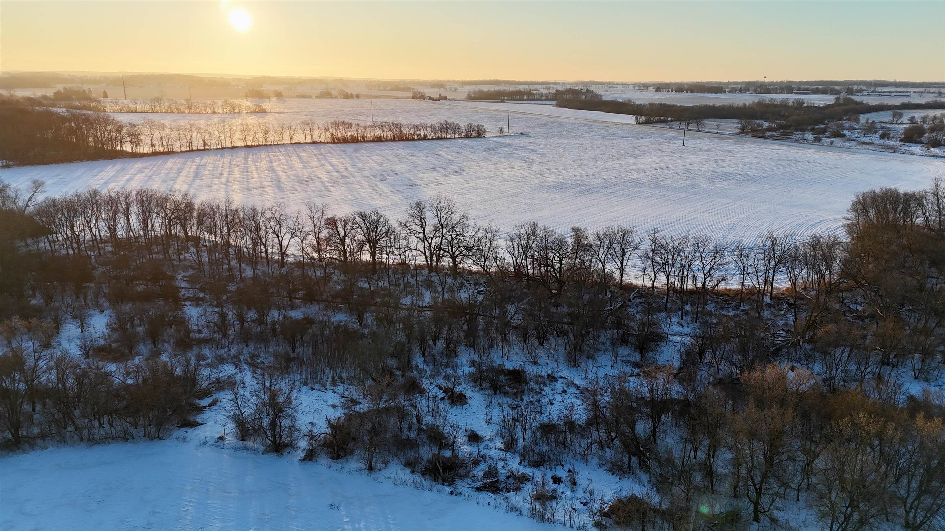 W9012 County Rd B Sharon, WI 53585 - Photo 33 of 52