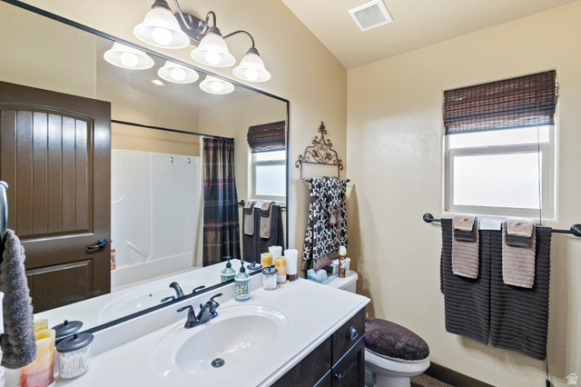 210 Talon Court Ivins, UT 84738 - Photo 39 of 60 Full bathroom featuring vanity and hanging lights
