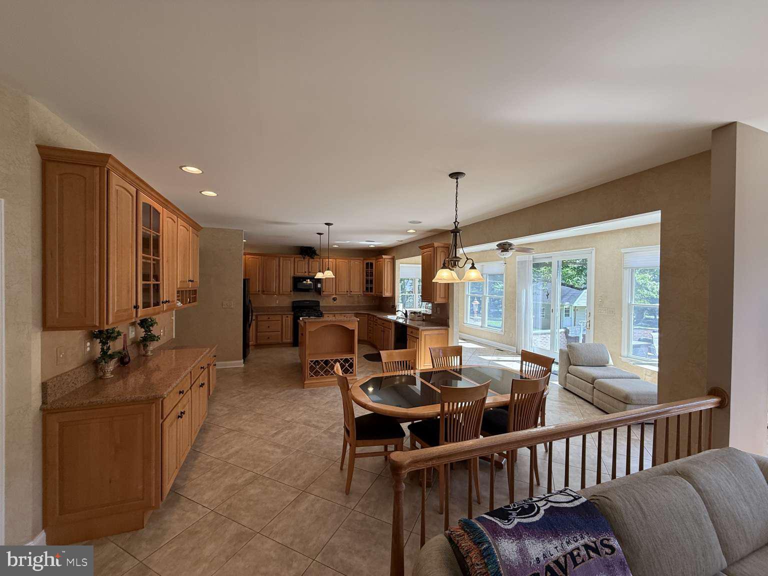 7 Hickory Hill Road Cockeysville, MD 21030 - Photo 7 of 25