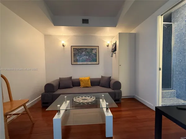 $3,875 | 9511 Collins Avenue, Unit 1208, Surfside, FL 33154