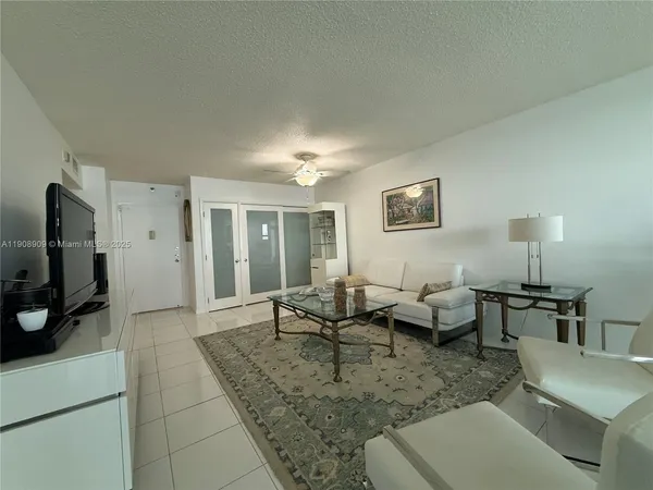 $3,875 | 9511 Collins Avenue, Unit 1208, Surfside, FL 33154