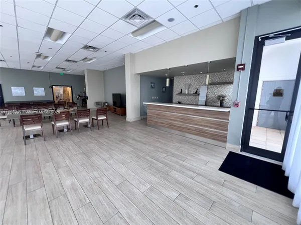 $3,875 | 9511 Collins Avenue, Unit 1208, Surfside, FL 33154