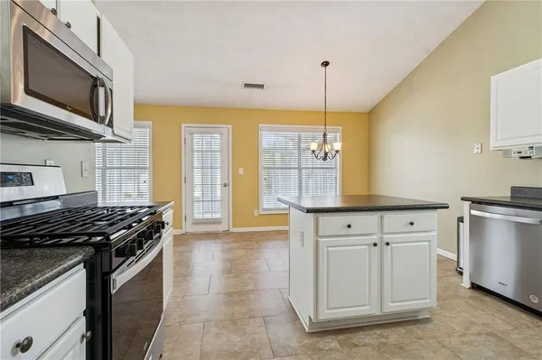 $400,000 | 3350 Hampton Trace Court, Buford, GA 30519