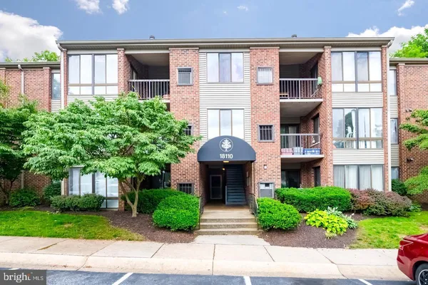 $2,000 | 18110 Chalet Drive, Unit 12303, Germantown, MD 20874