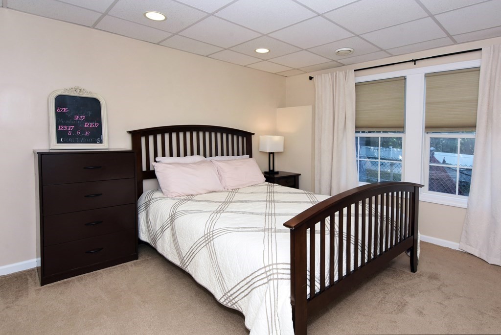 15 Spring Road Lynn, MA 01902 - Photo 27 of 34 Gallery Image 27