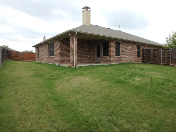 $2,200 | Undisclosed Address, Little Elm, TX 75068