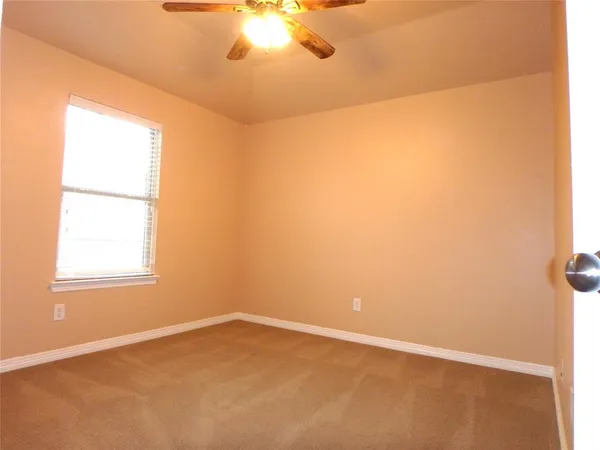$2,200 | Undisclosed Address, Little Elm, TX 75068