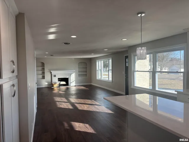 $225,000 | 707 West Santa Fe Avenue, Toluca, IL 61369