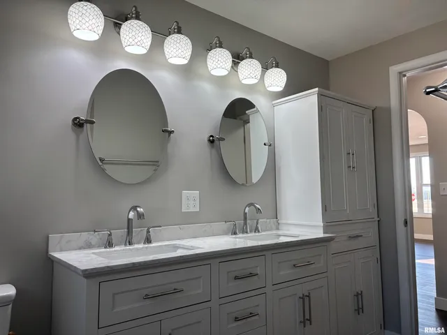 $225,000 | 707 West Santa Fe Avenue, Toluca, IL 61369