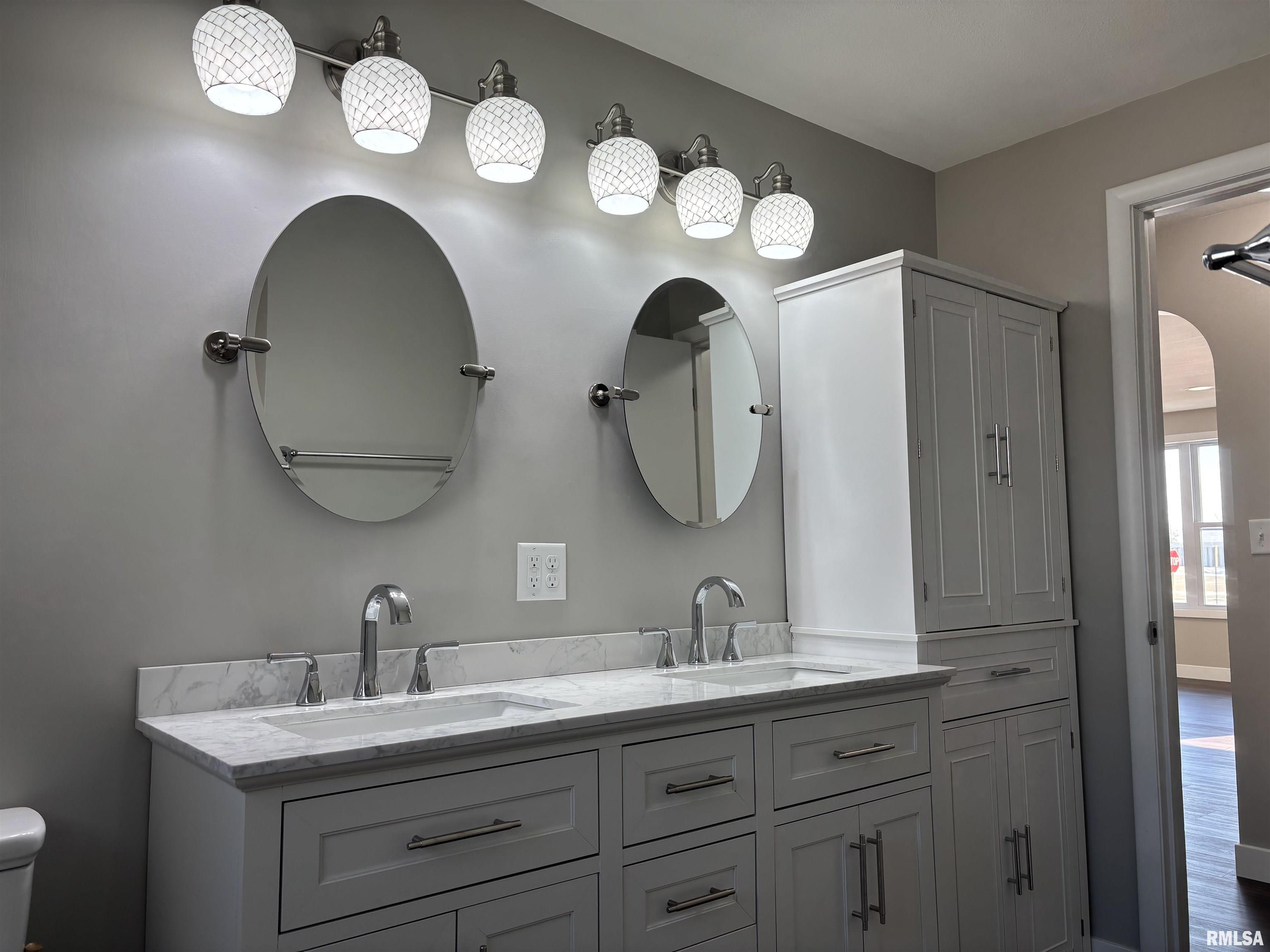 707 West Santa Fe Avenue Toluca, IL 61369 - Photo 30 of 50