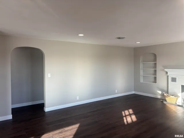 $225,000 | 707 West Santa Fe Avenue, Toluca, IL 61369