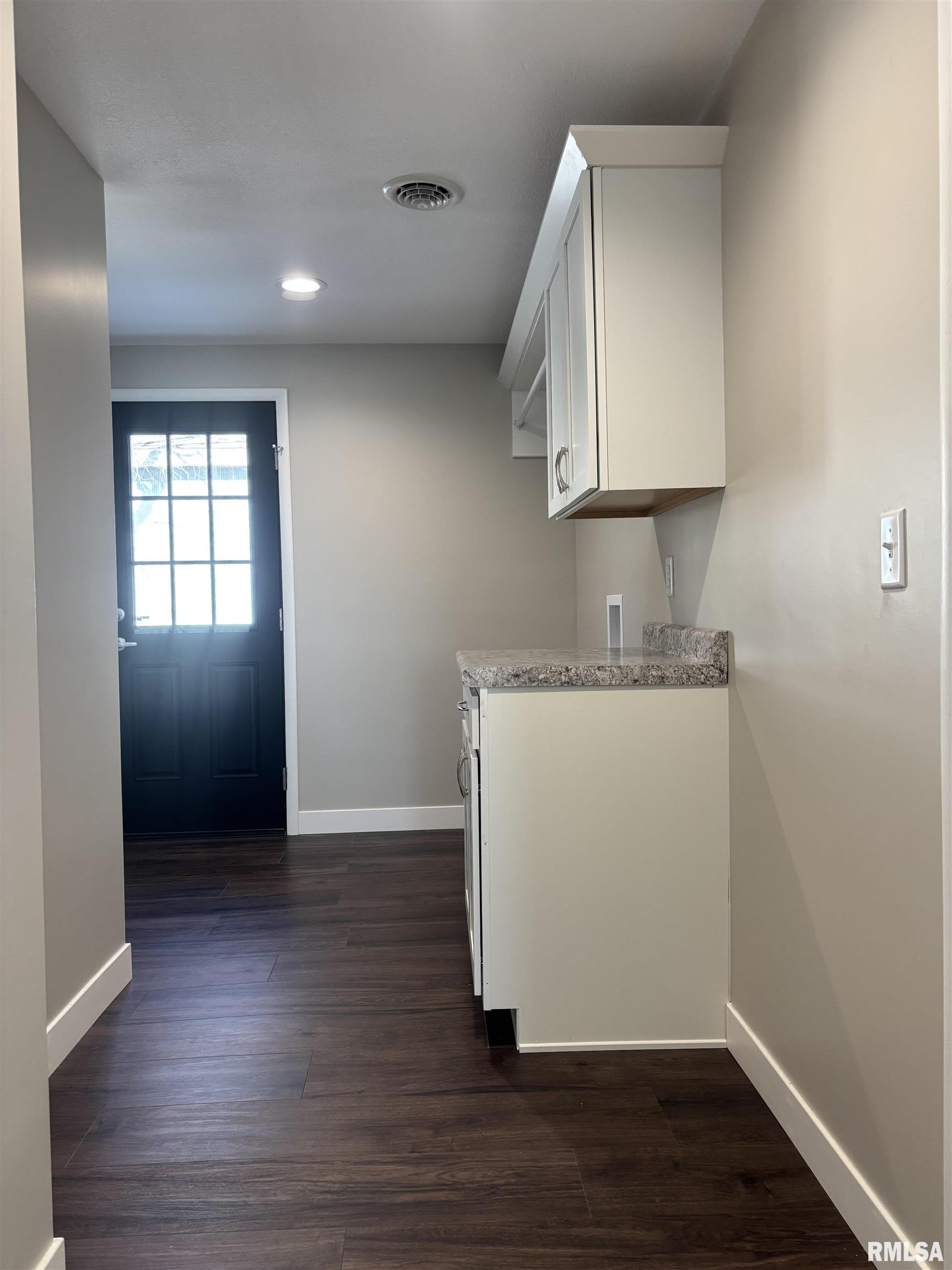 707 West Santa Fe Avenue Toluca, IL 61369 - Photo 37 of 50