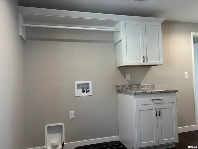 $225,000 | 707 West Santa Fe Avenue, Toluca, IL 61369