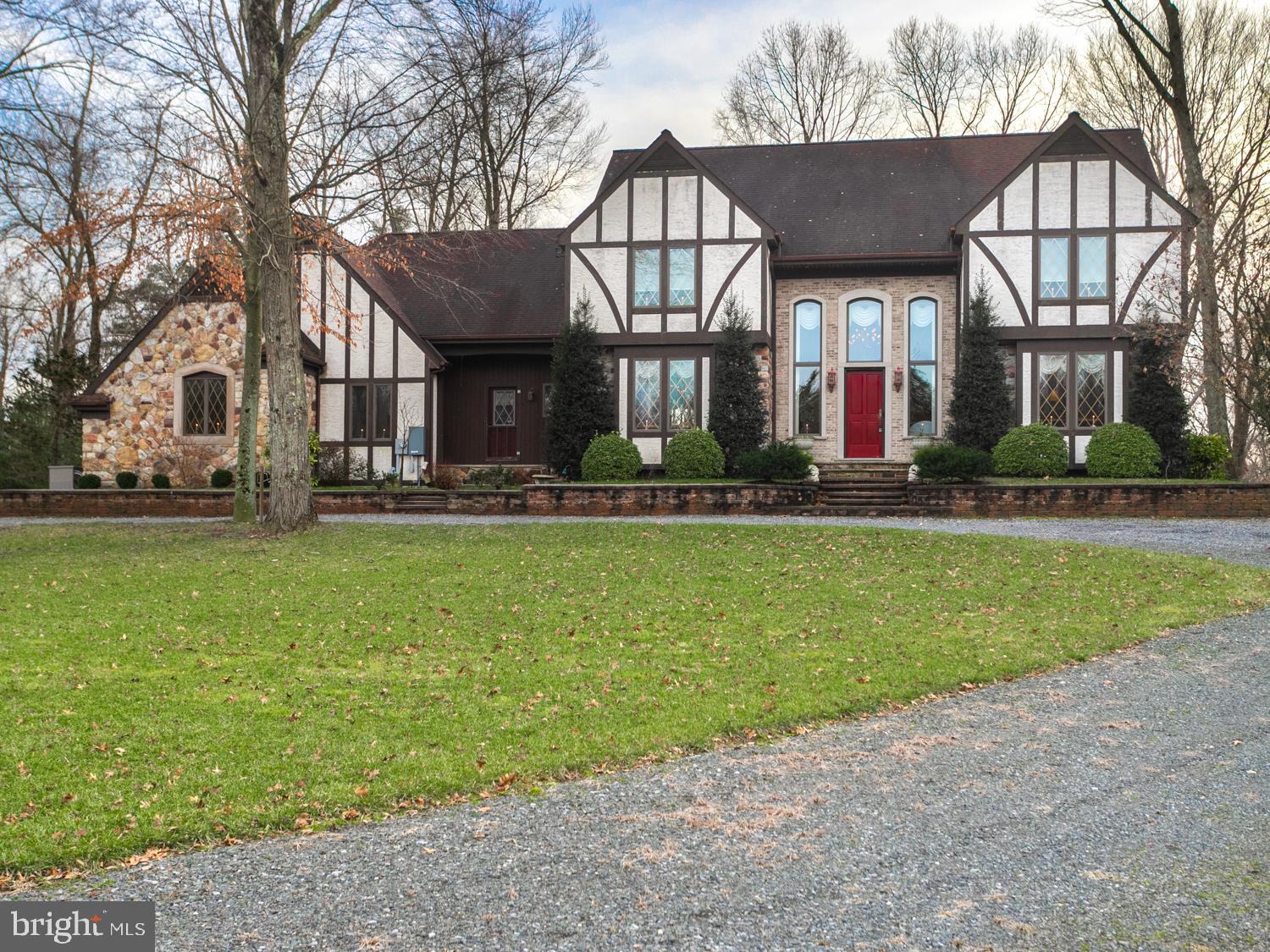 160 Larrison Road Wrightstown, NJ 08562 - Photo 2 of 59 Gallery Image 2