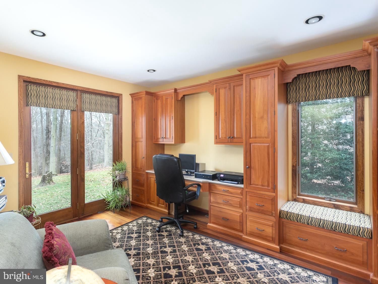 160 Larrison Road Wrightstown, NJ 08562 - Photo 16 of 59 Gallery Image 16