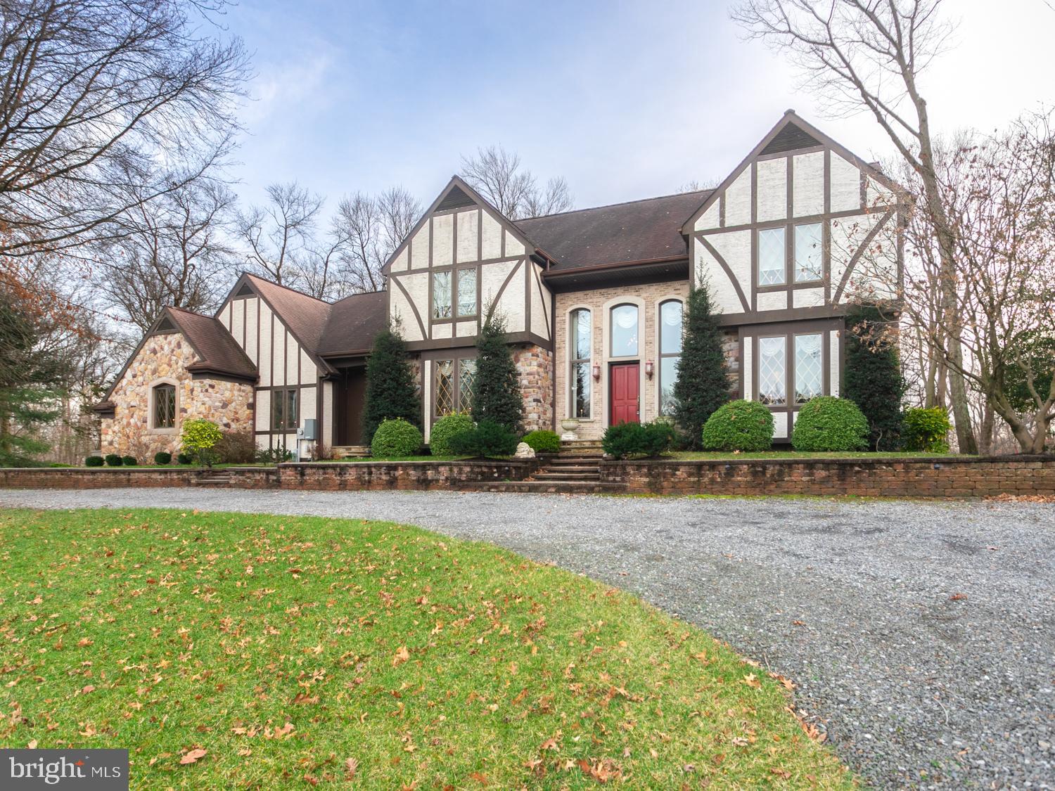 160 Larrison Road Wrightstown, NJ 08562 - Photo 3 of 59 Gallery Image 3