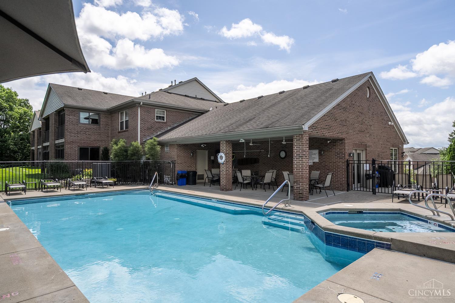 153 Palisades Point, Unit 4 Cincinnati, OH 45238 - Photo 40 of 42