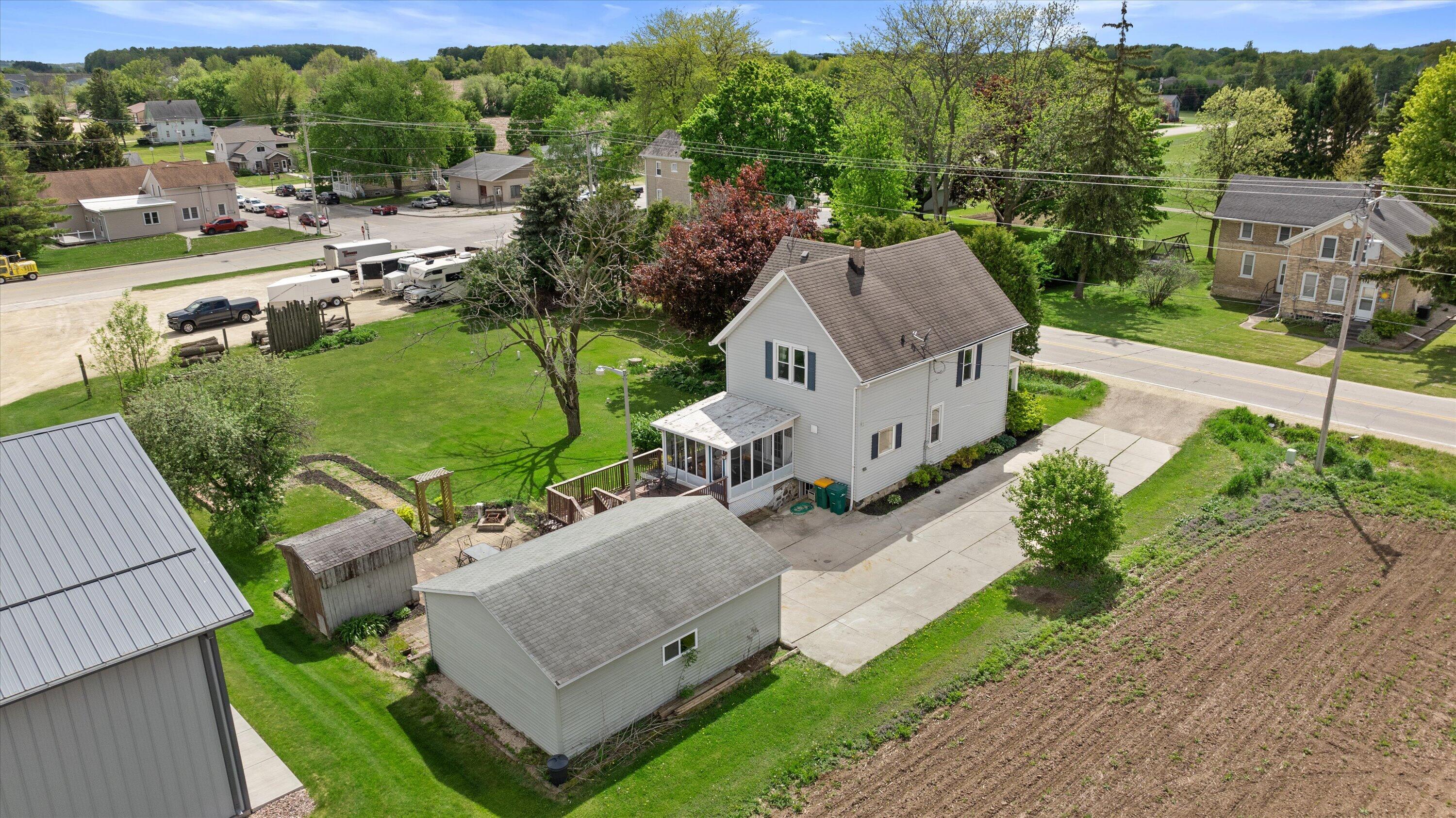 8922 County Highway West Wayne, WI 53010 - Photo 32 of 59 Aerial view
