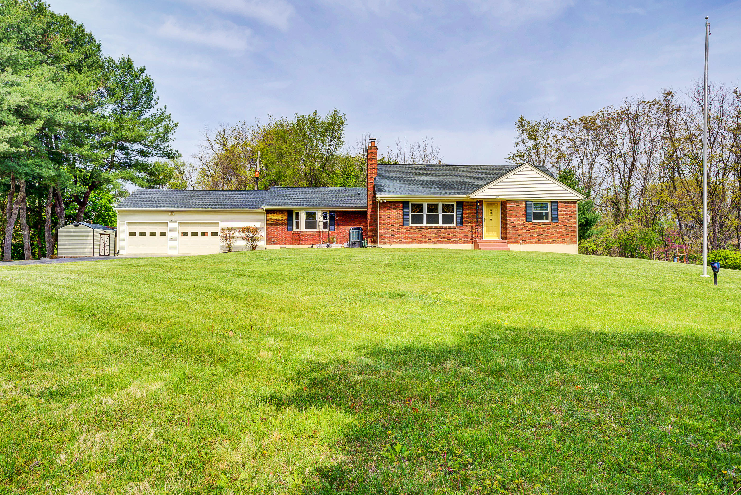544 Boxley Road Roanoke, VA 24019 - Photo 1 of 40 137