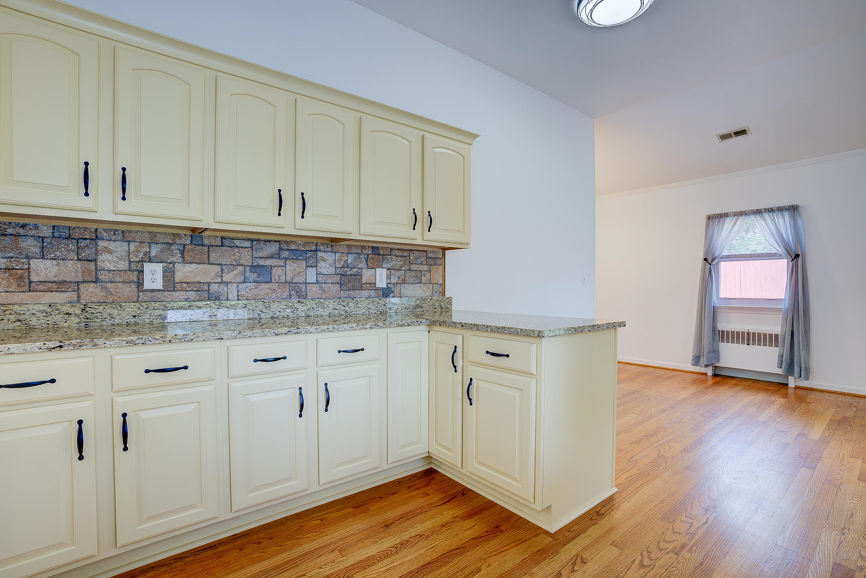 544 Boxley Road Roanoke, VA 24019 - Photo 12 of 40 85