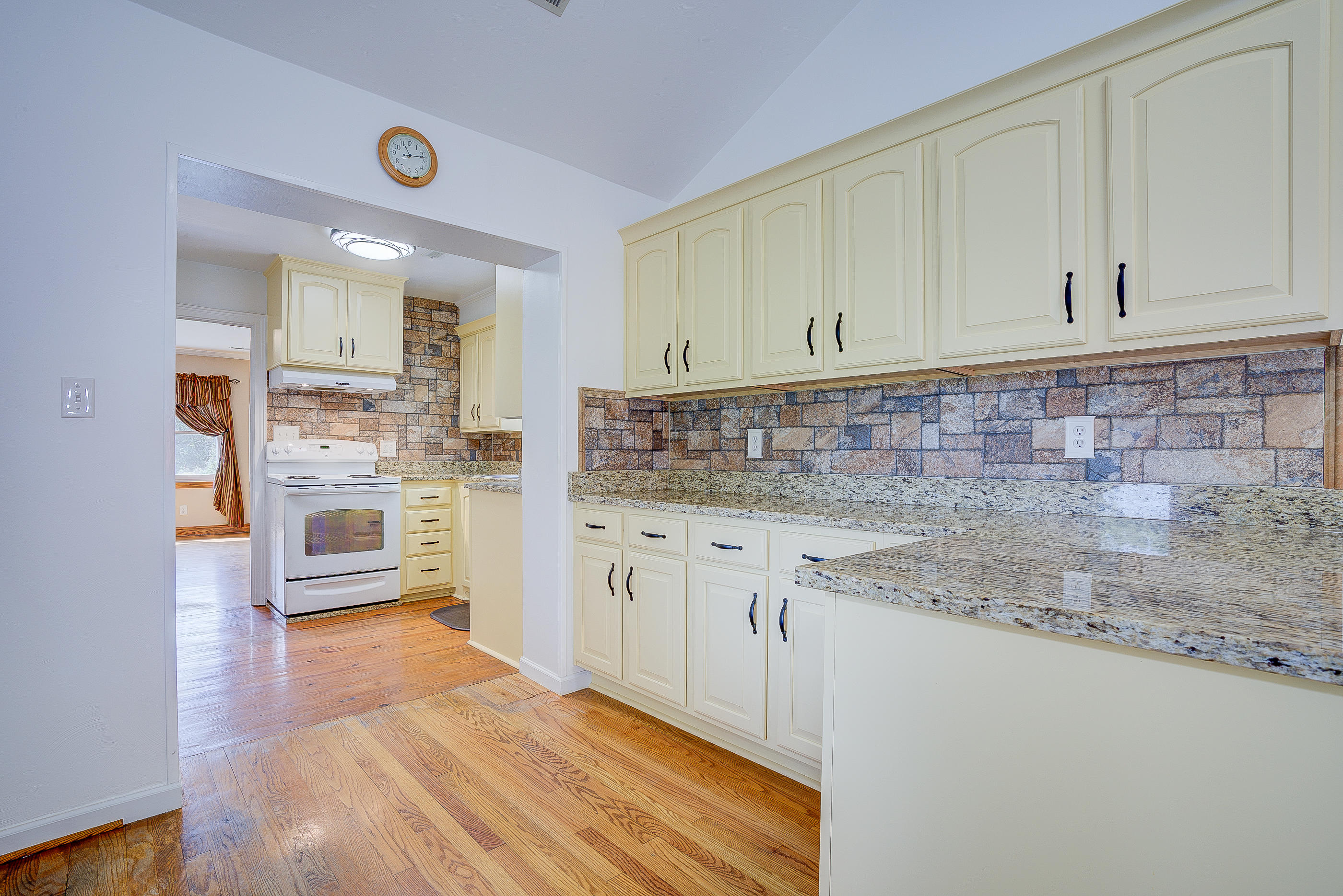 544 Boxley Road Roanoke, VA 24019 - Photo 14 of 40 87