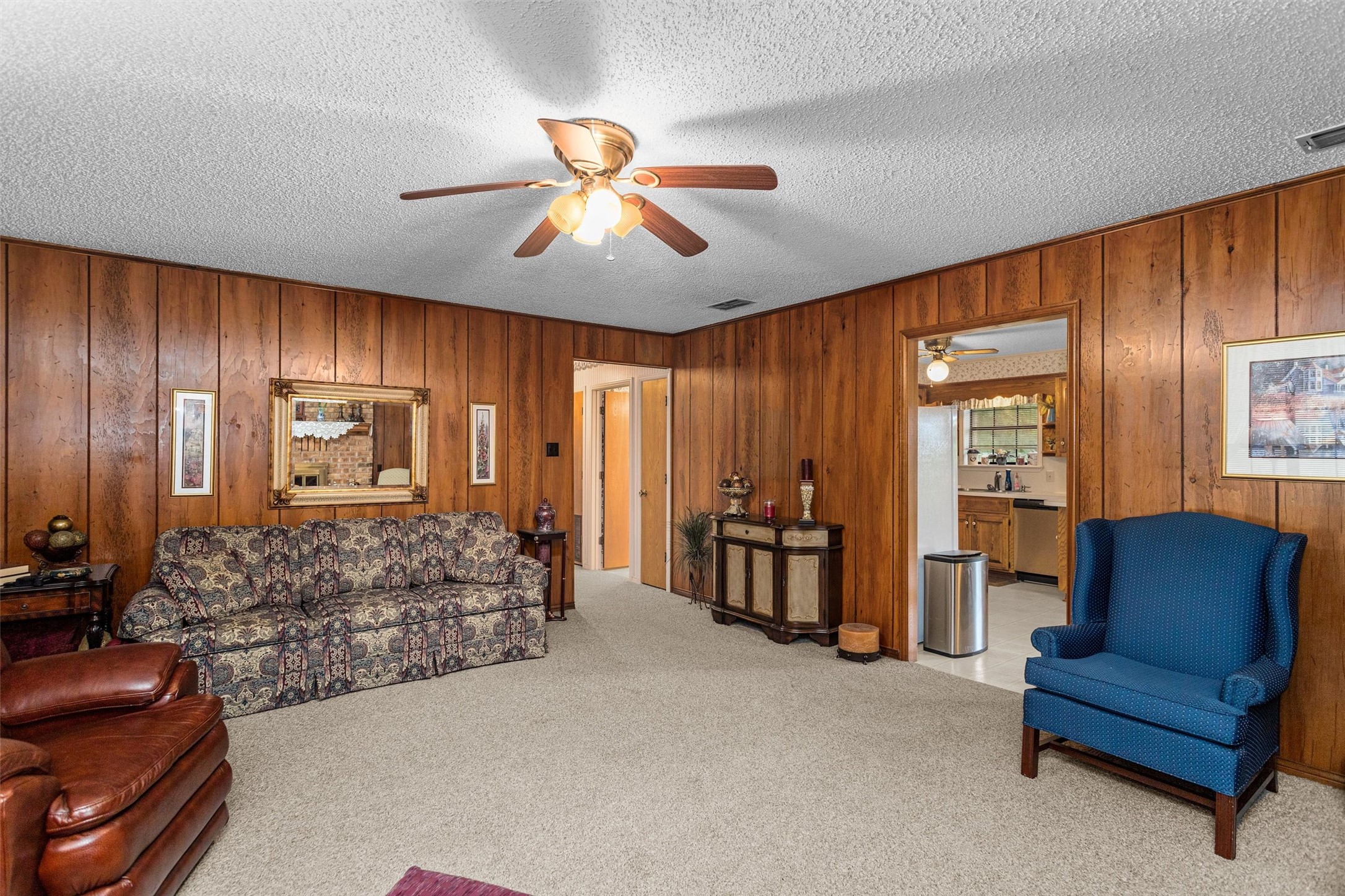 3219 Fm 1817 Elkhart, TX 75839 - Photo 9 of 31 a living room with furniture and a large window