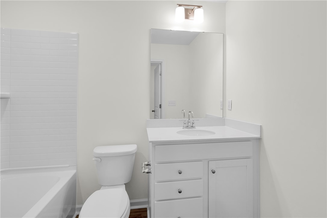 220 Brown Circle Easley, SC 29642 - Photo 11 of 17