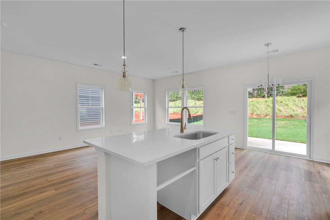 220 Brown Circle Easley, SC 29642 - Photo 6 of 17