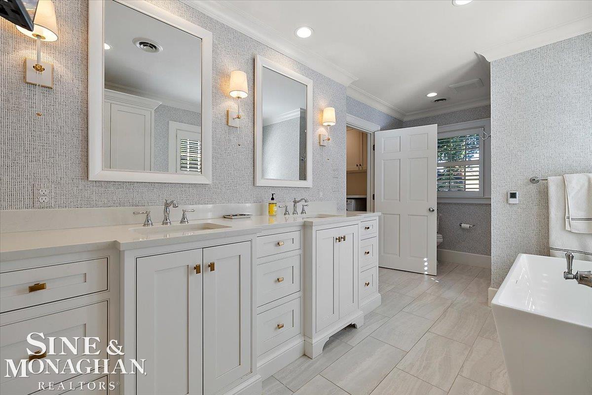 870 Washington Road Grosse Pointe, MI 48230 - Photo 31 of 52 50187239-c718f4ee-8480-4c48-b0a2-5626bb7c4f3e.JPG