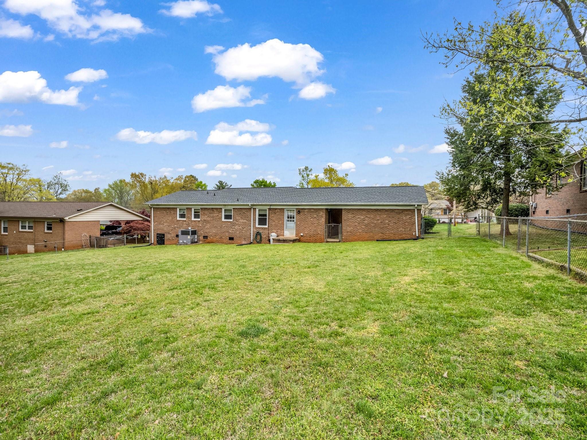 1309 Briarcliff Road Shelby, NC 28152 - Photo 8 of 37 Gallery Image 8