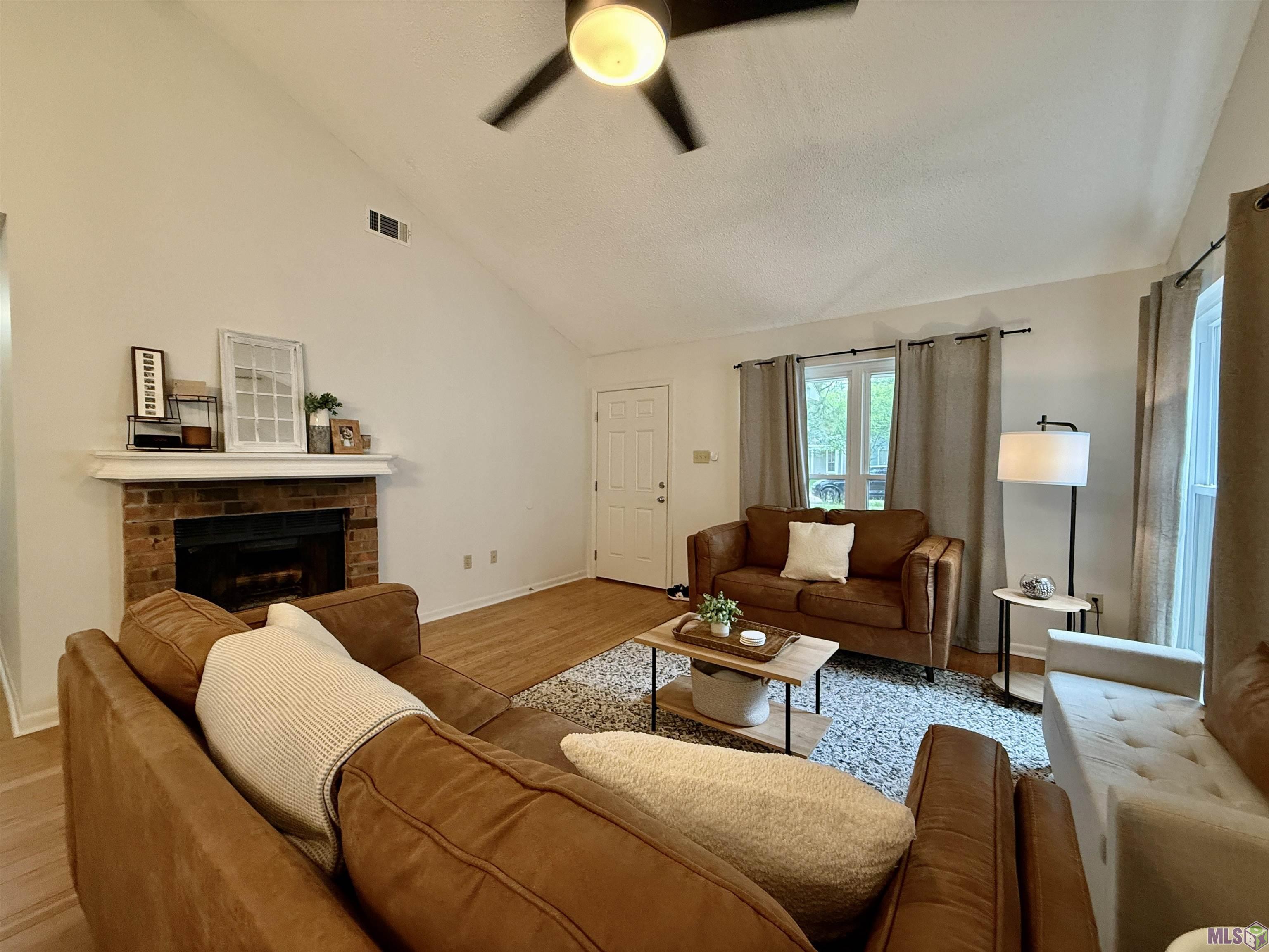 419 Bonarbridge Drive Baton Rouge, LA 70808 - Photo 2 of 14