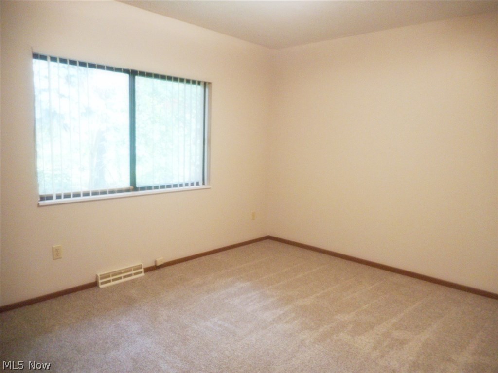286 Swartz Road Akron, OH 44319 - Photo 26 of 34