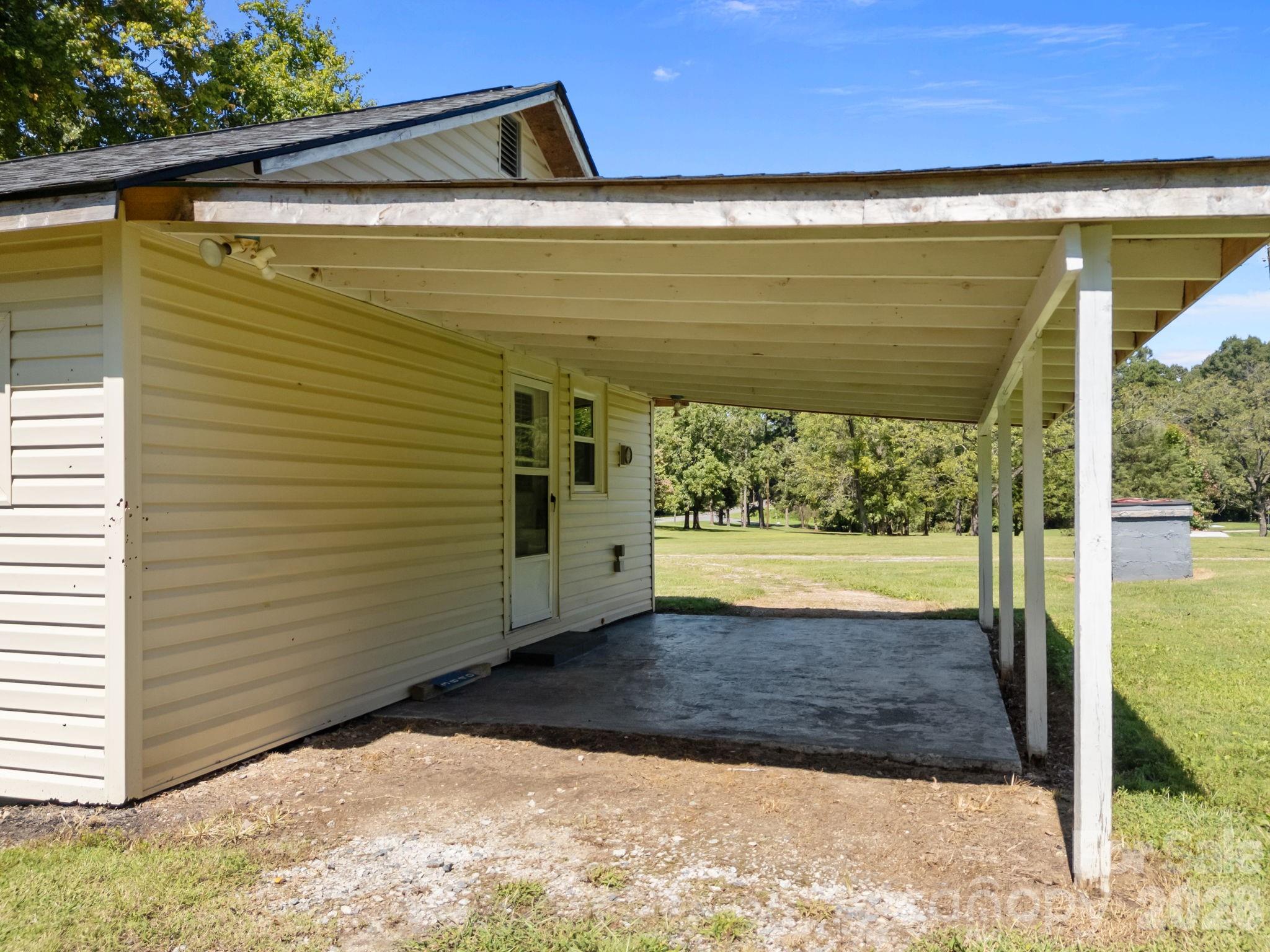 3840 Old Mocksville Road Salisbury, NC 28144 - Photo 6 of 19