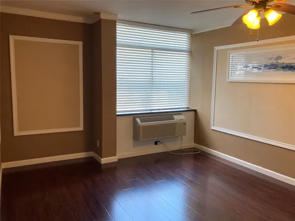 $1,380 | 7520 Hornwood Drive, Unit 1204, Houston, TX 77036