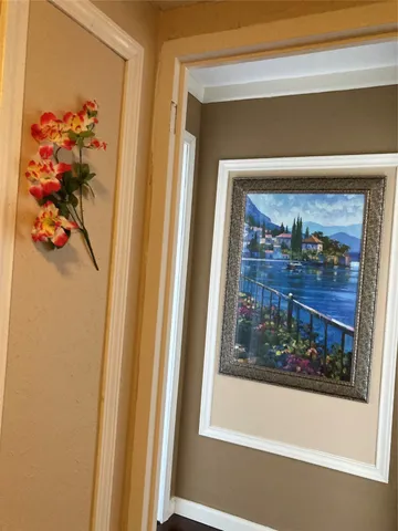 a view of a entryway