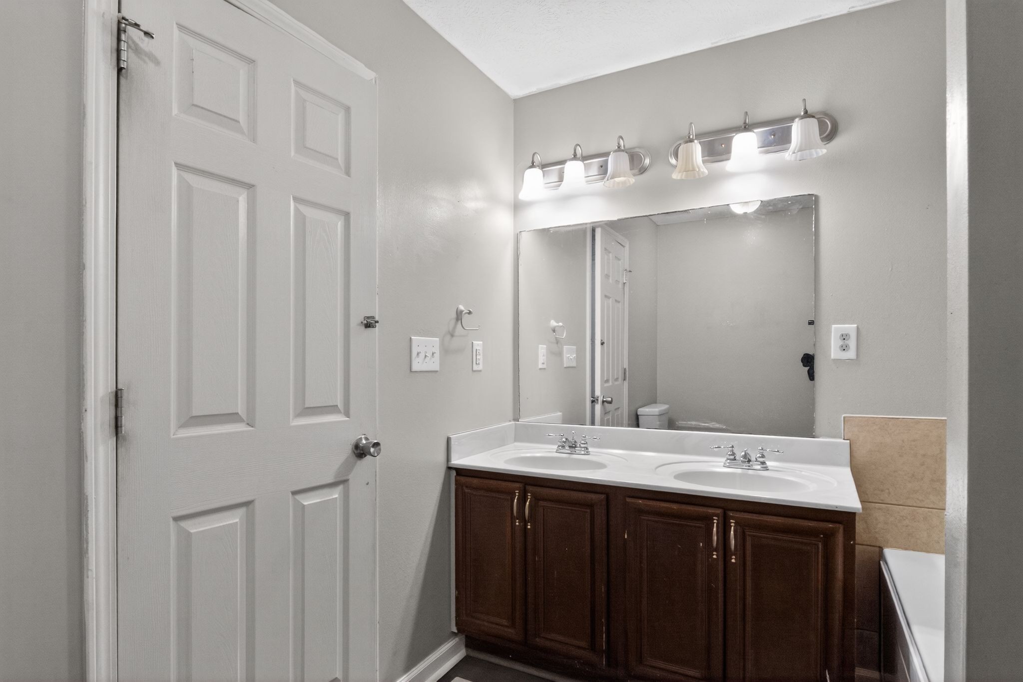 1507 Tylertown Road Clarksville, TN 37040 - Photo 11 of 15
