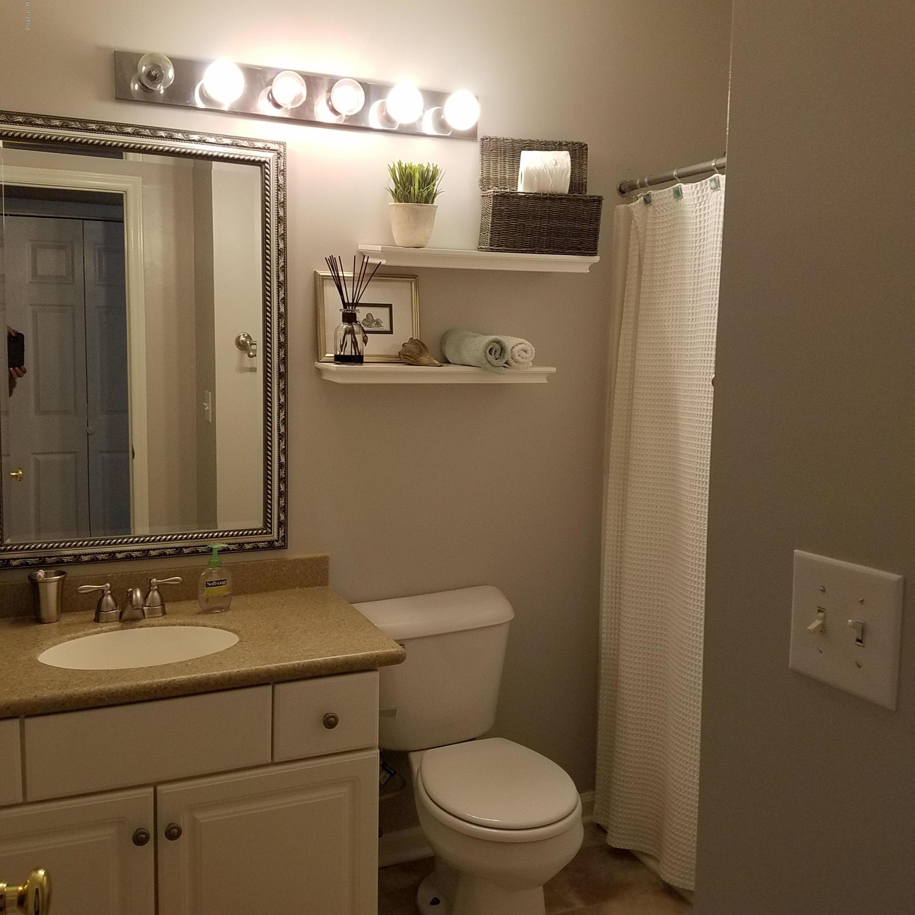 2244 White Road Wilmington, NC 28411 - Photo 11 of 14 20170525_162129