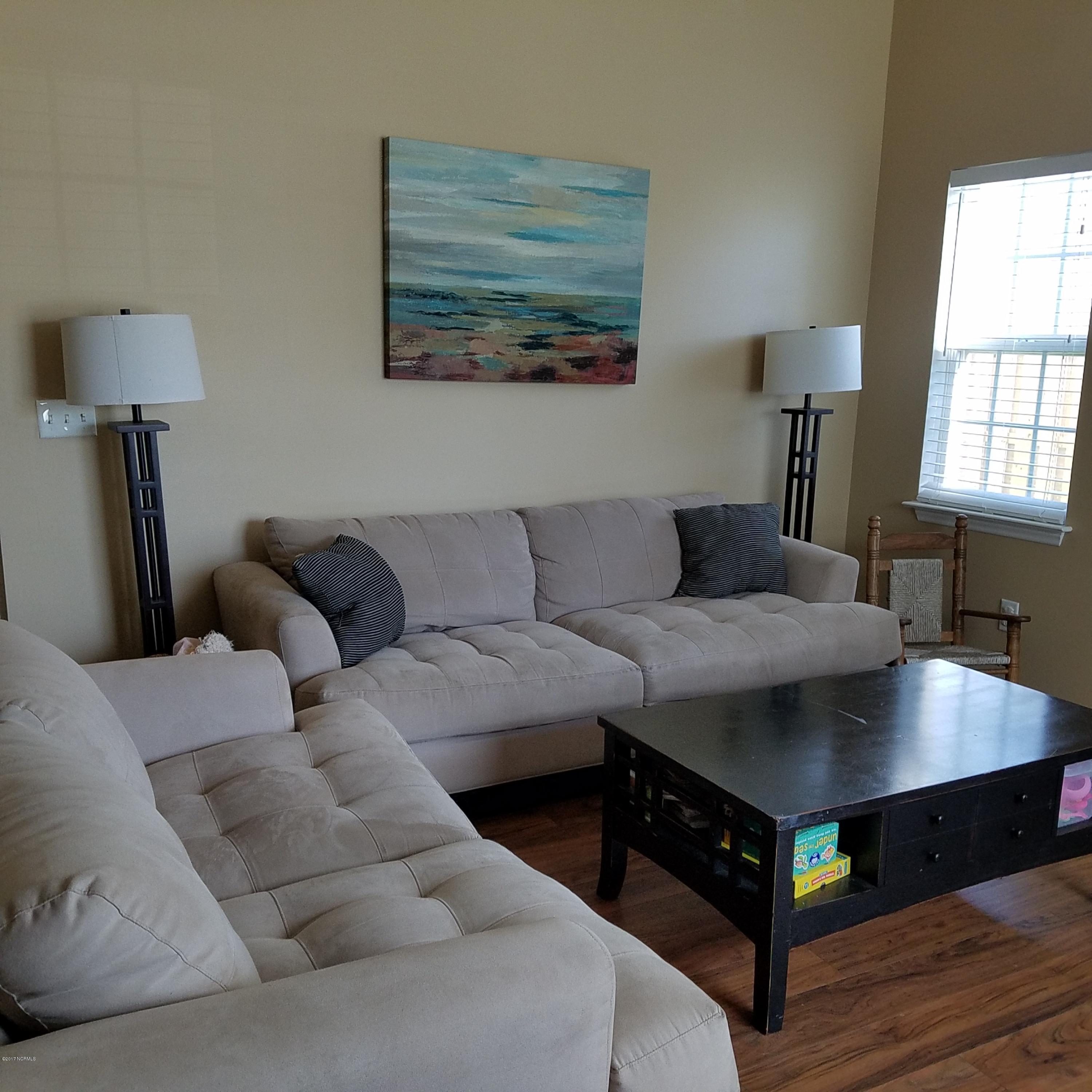 2244 White Road Wilmington, NC 28411 - Photo 7 of 14 20170525_161751