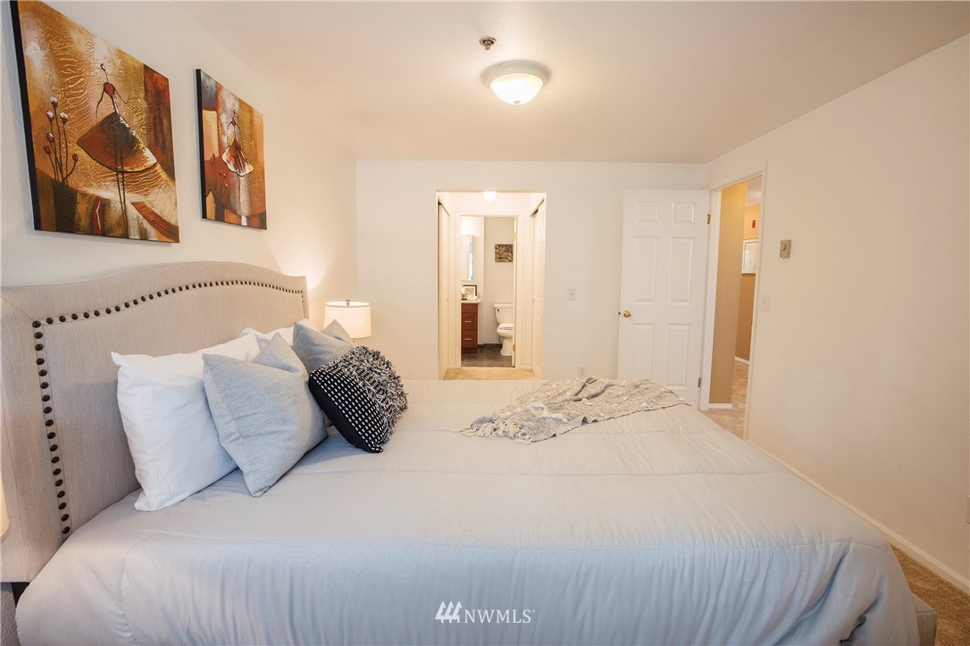 19404 Bothell Way Northeast, Unit B203 Bothell, WA 98011 - Photo 11 of 24