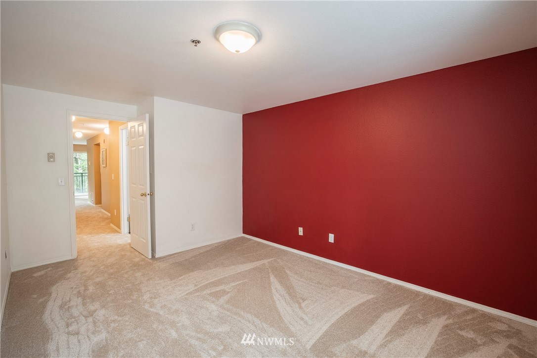 19404 Bothell Way Northeast, Unit B203 Bothell, WA 98011 - Photo 16 of 24