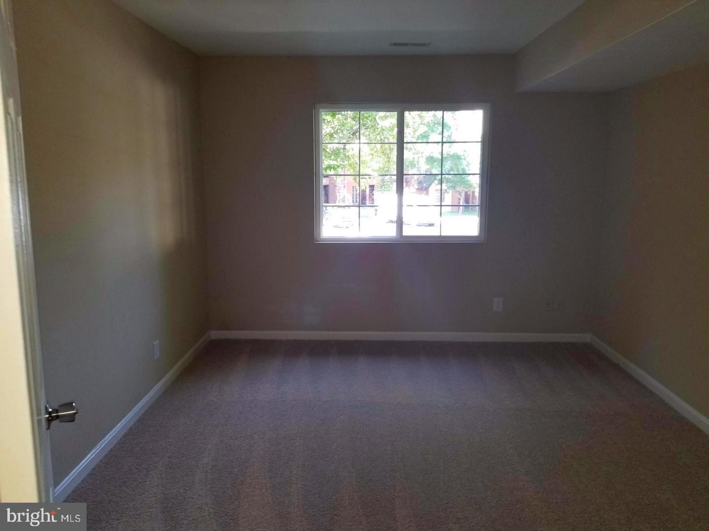4934 Columbia Road, Unit 458 Columbia, MD 21044 - Photo 6 of 21 Bright and airy bedroom with natural light.