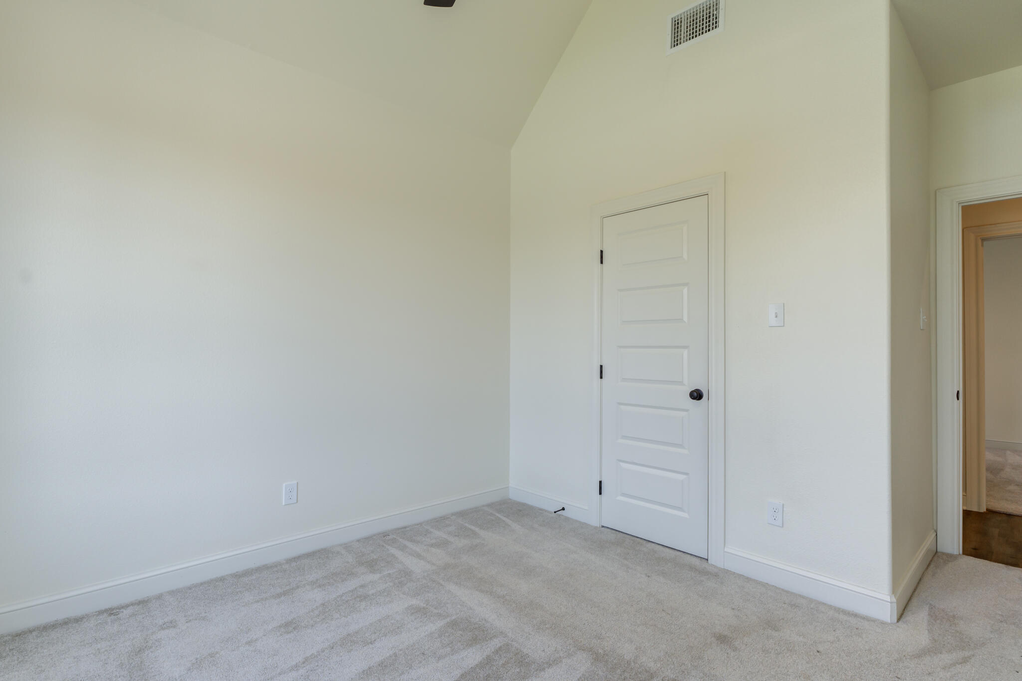 6908 55th Street Lubbock, TX 79407 - Photo 10 of 42 a view of an empty room