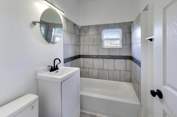 a bathroom with a bathtub