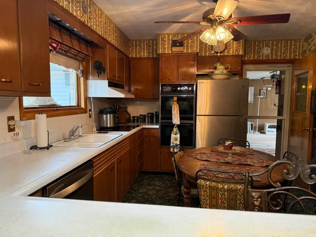 $275,000 | 3716 Tunnelton Road, Bedford, IN 47421